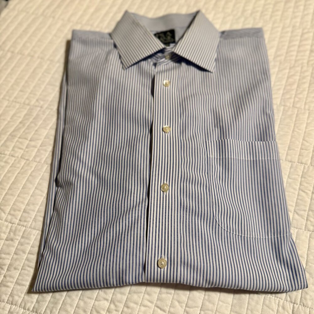JOSEPH A BANKS MENS DRESS SHIRTS, SET OF 4, SIZE 16.5 X 34, 100% NO-IRON COTTON - Picture 4 of 16